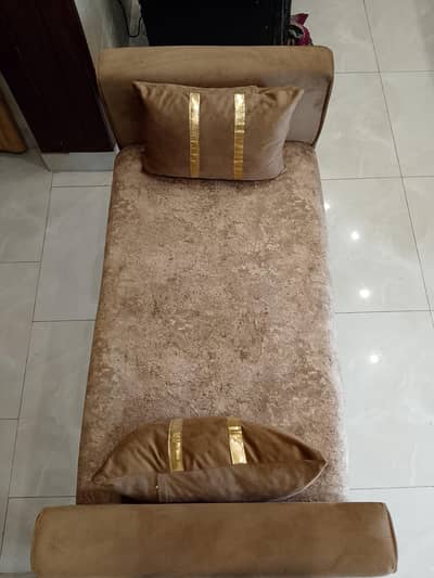 Dewan for Sale