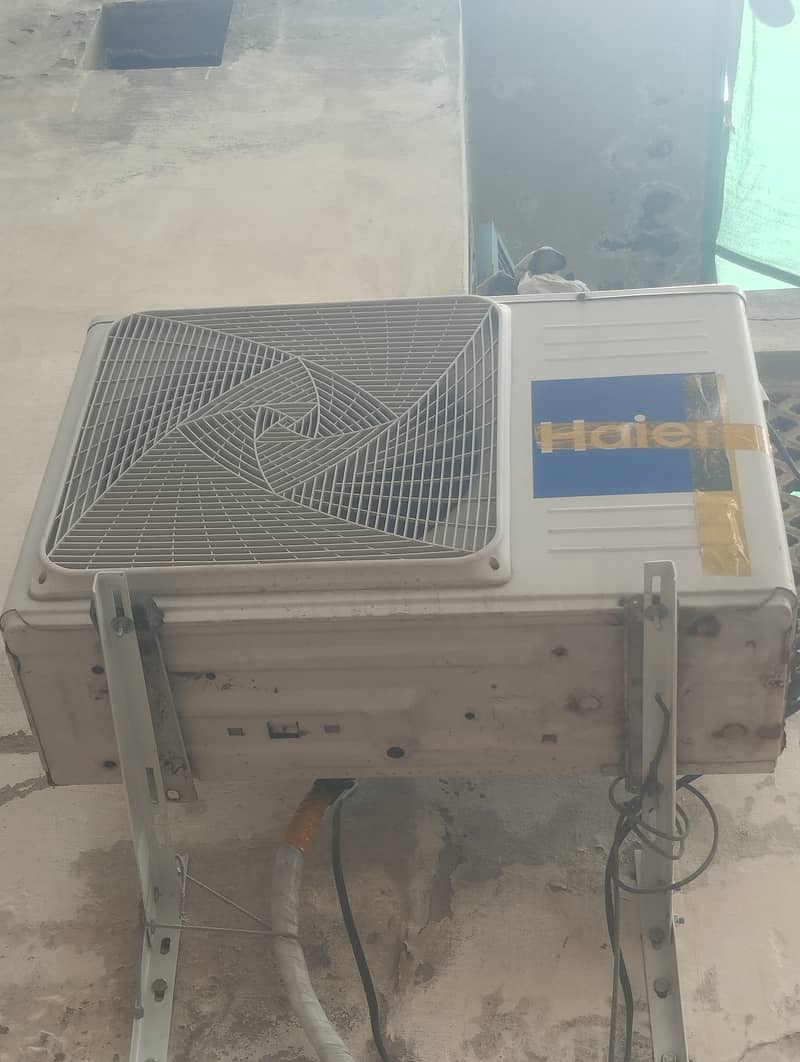 Split AC 1 Ton 1