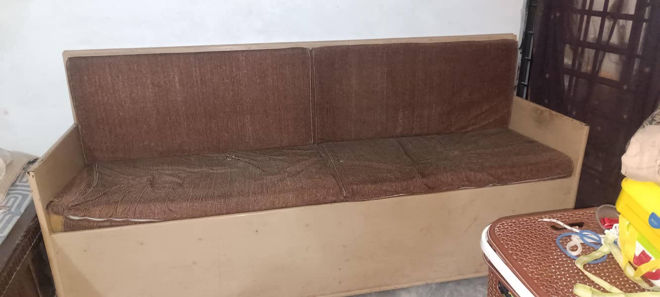 sofa with storage space 0