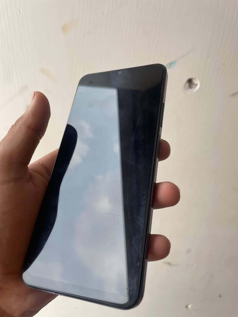 Realme Note 60 1