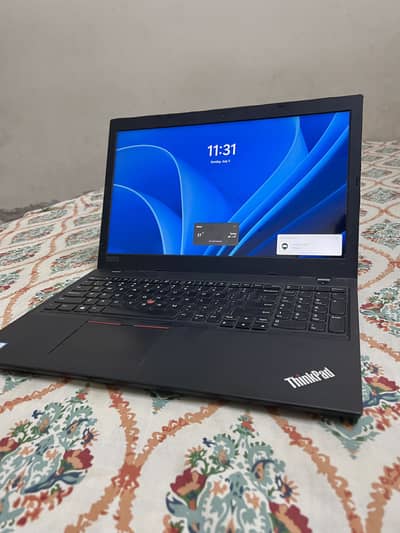 Lenovo ThinkPad Core i5 8th Gen (8GB RAM / 256GB SSD)