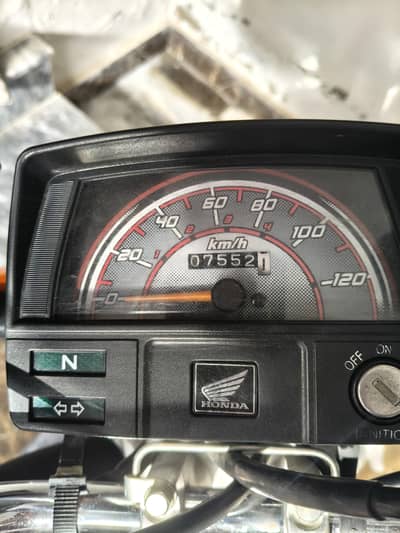 Honda CD 70 Model 2025 Brand New Condition