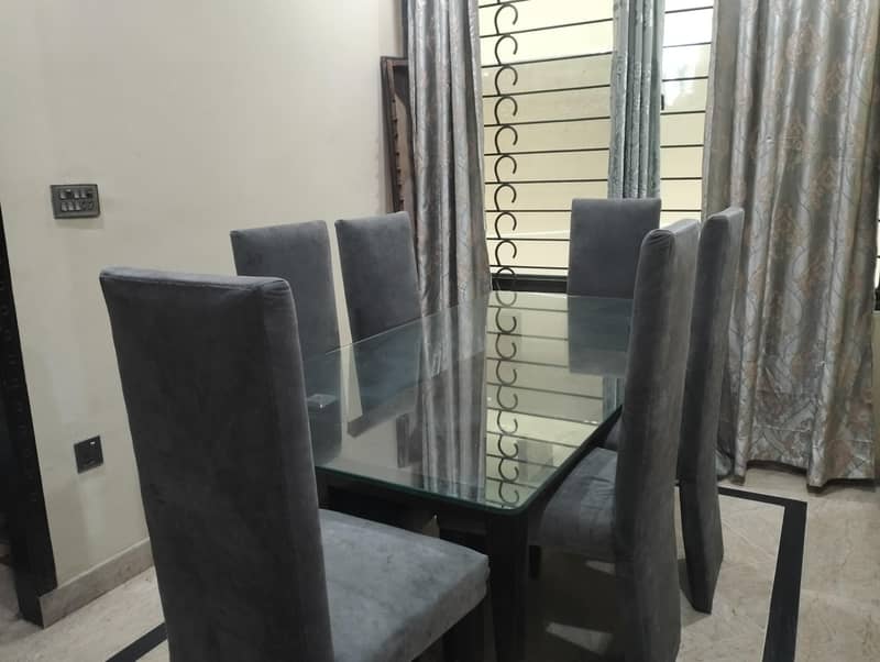 dining table 0
