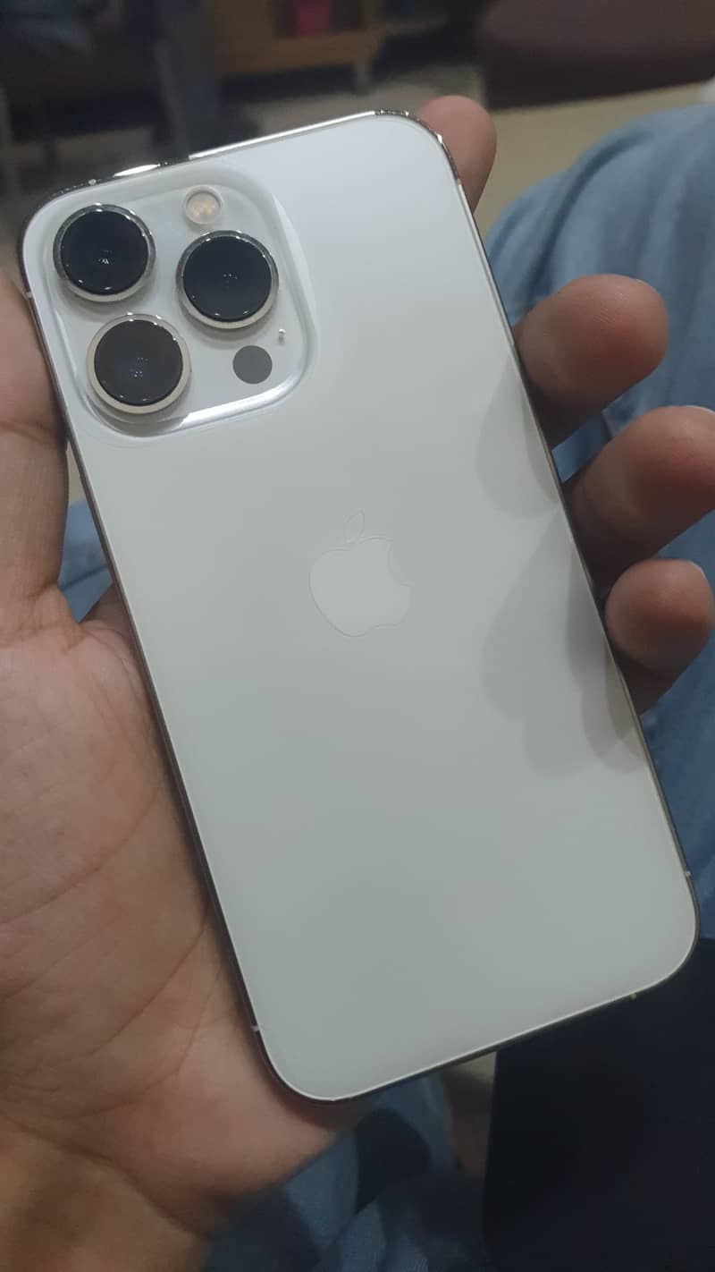 Apple iPhone 13 Pro 0
