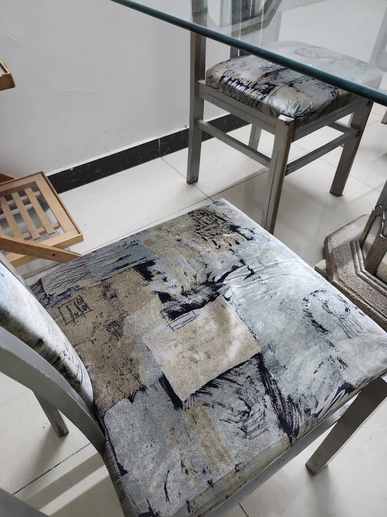Dining table with chairs 2