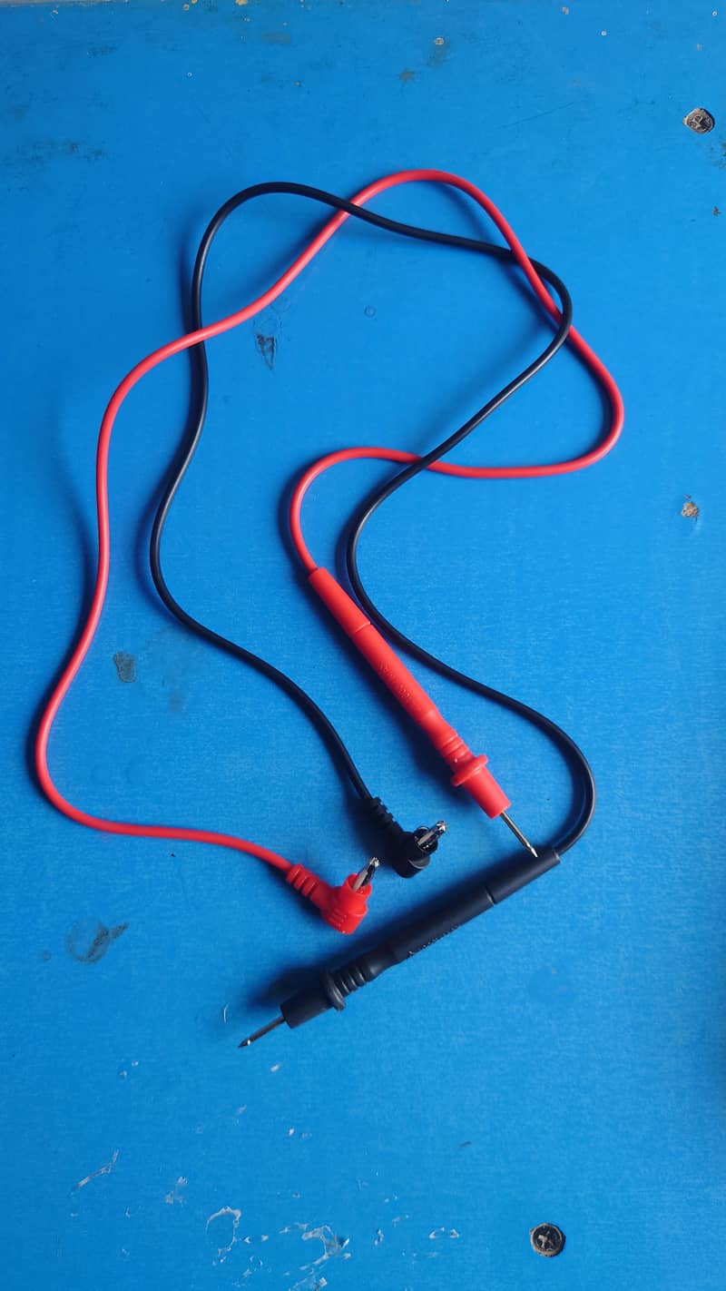 Digital Clamp Meter 2