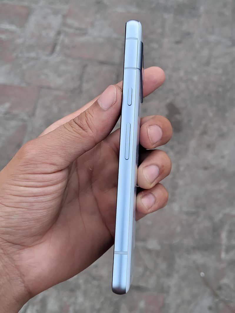 Google Pixel 7a 4