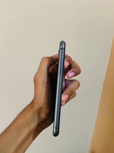 Apple iPhone 11 pta