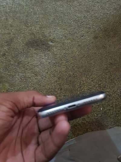 iPhone X