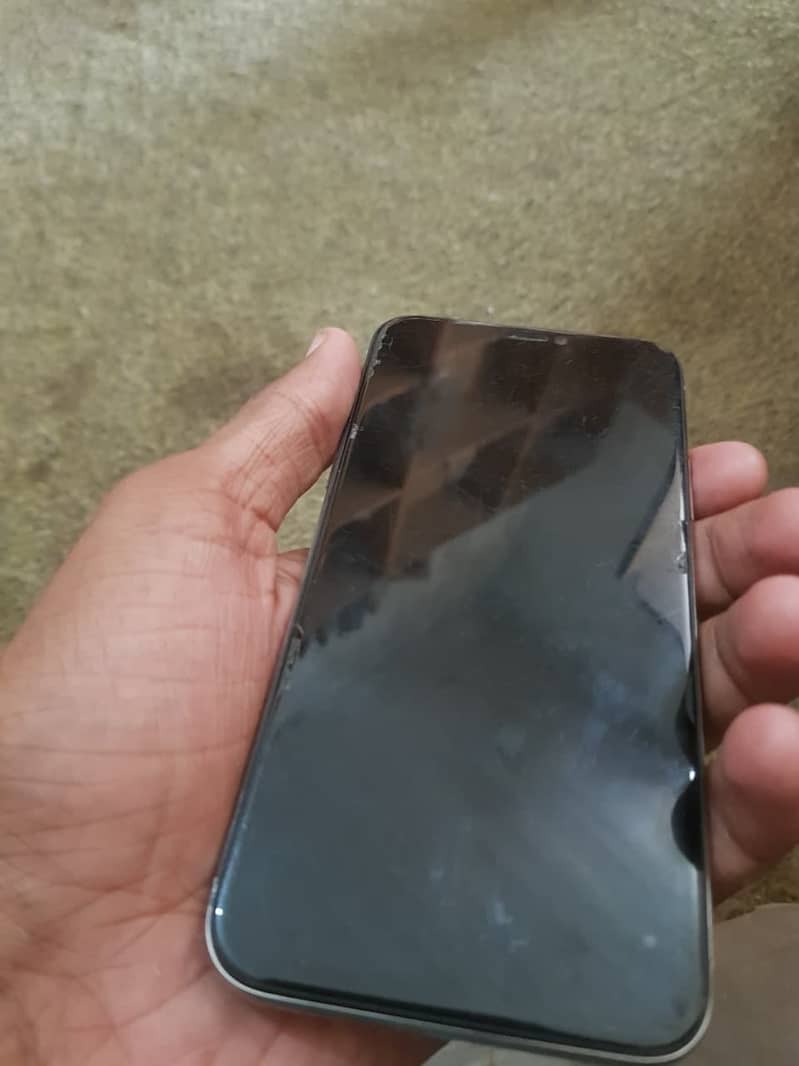 iPhone X 1
