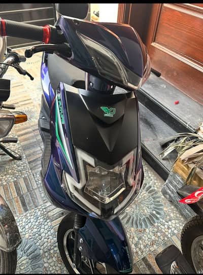 YJ Future Electric scooty