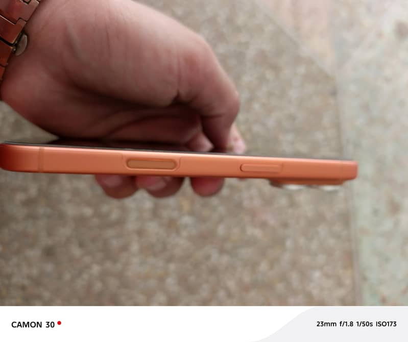 Apple iPhone 17 Pro 2