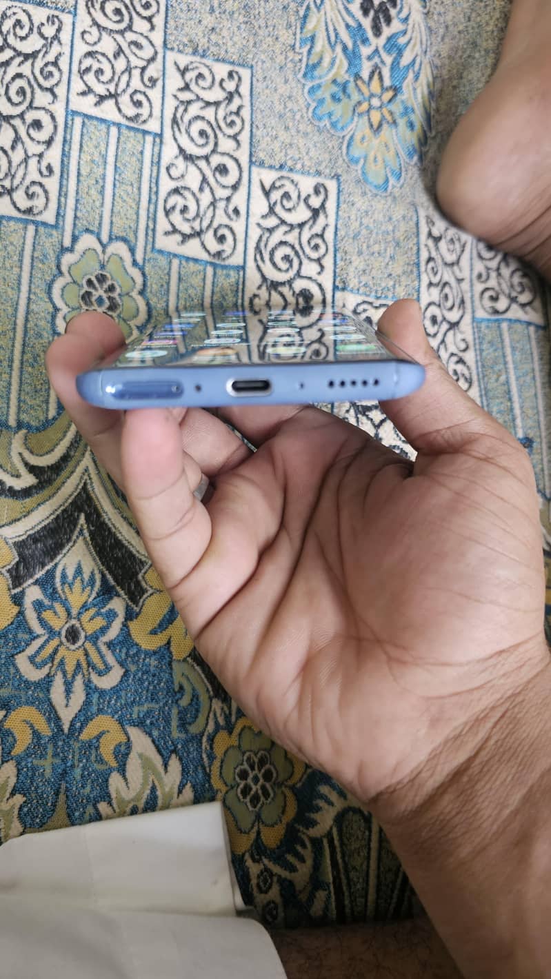 One Plus 7 Pro 4
