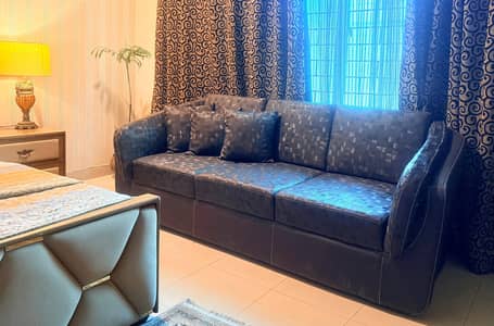 3+2 Sofa set