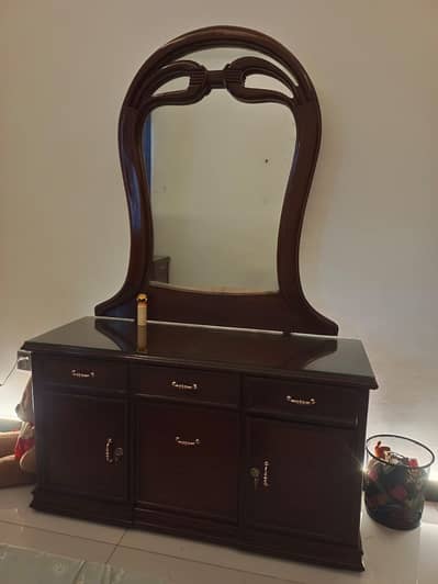 Bed room Set ( used )