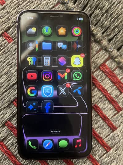 Apple iPhone 11
