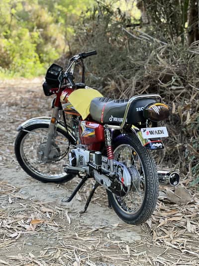 Honda 125 21 model  WhatsApp number 03464728360