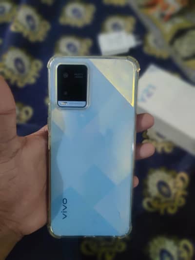 Vivo Y21