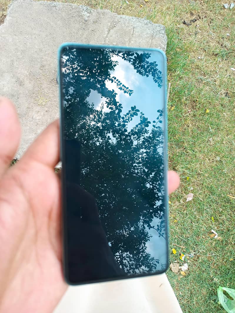 Tecno CAMON 20 3