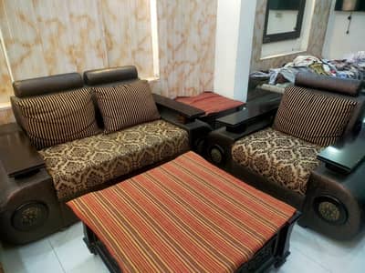 6 seeter sofa set L shaped