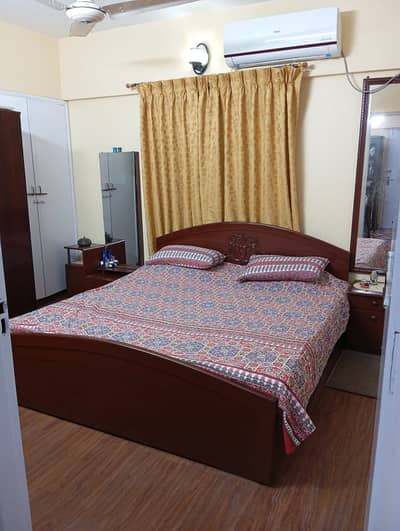 two bed dd lesed apartment for sale in johar