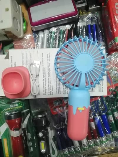Mini fan brand new good quality USB chargeable