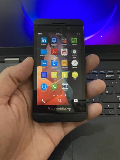 BlackBerry Z10 Qualocom  4G LTE PTA Hotspot Touch 2/16