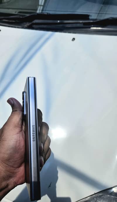 Samsung Z Fold 6