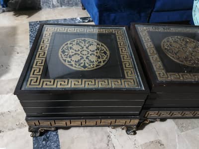 Centre table with coffee tables