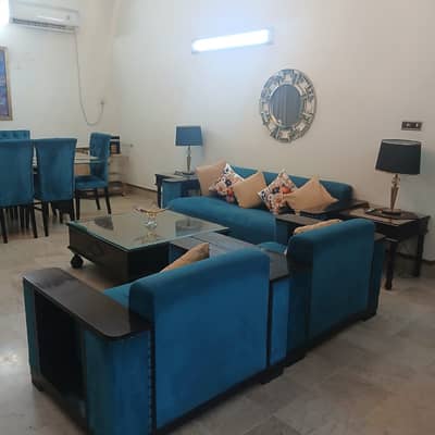 Luxury 1 Kanal Bungalow For Sale in Model Town Extension | LDA Approved | Prime Location