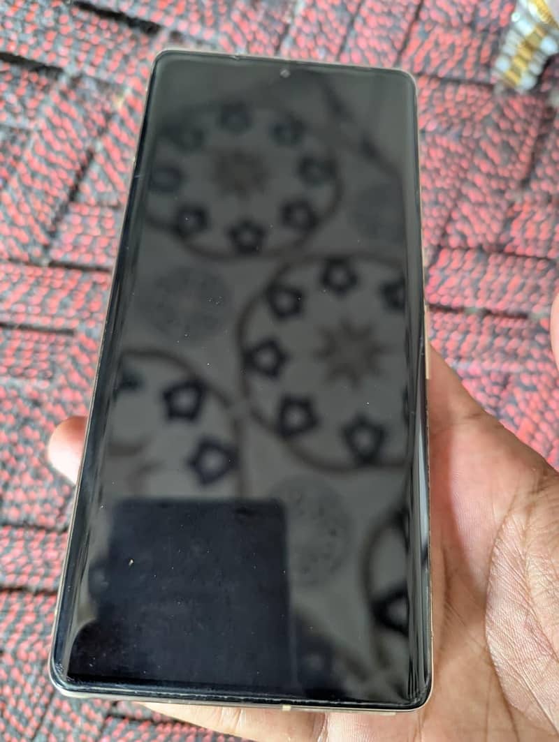 Google Pixel 7 Pro 8