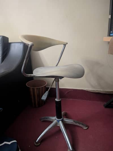 computer chair exchange possible