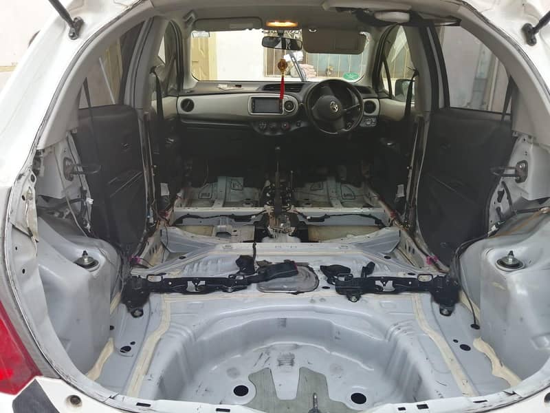 Vitz 2012 3