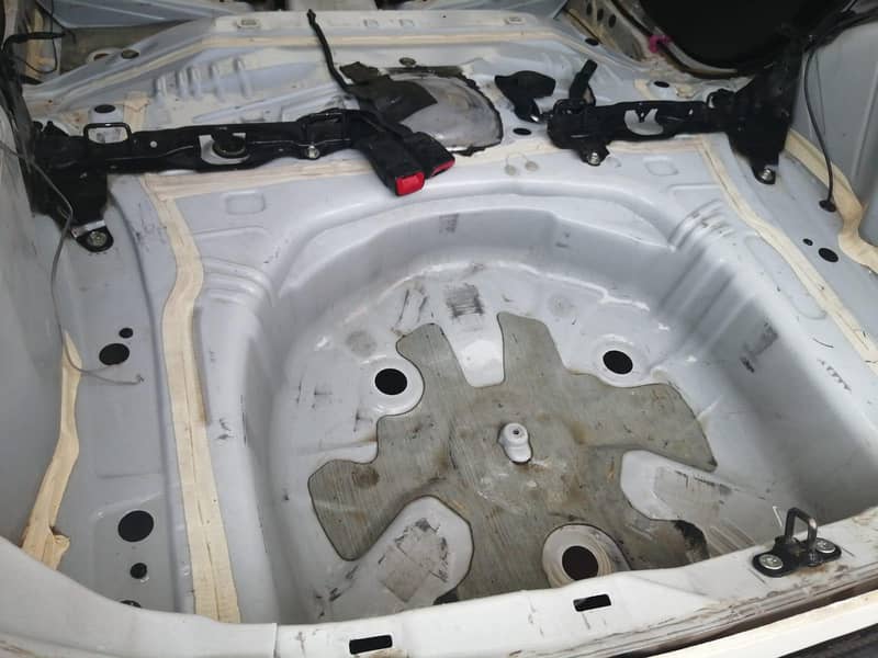 Vitz 2012 6