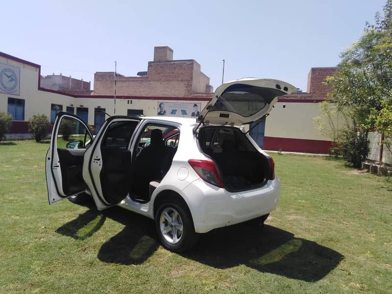 Vitz 2012 13