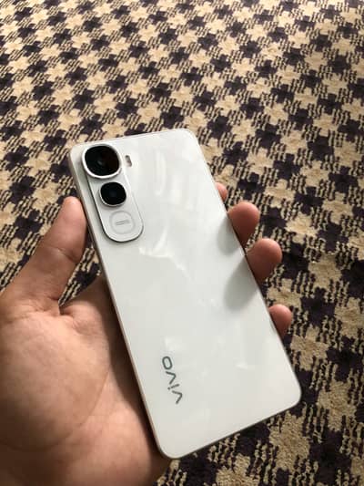Vivo Y400 For Sale