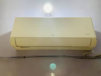 TCL 1 Ton Inverter Split Air Conditioner TAC-12T3-Pro-B2