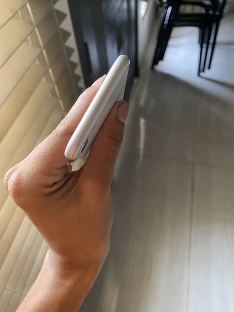 Apple iPhone SE 1