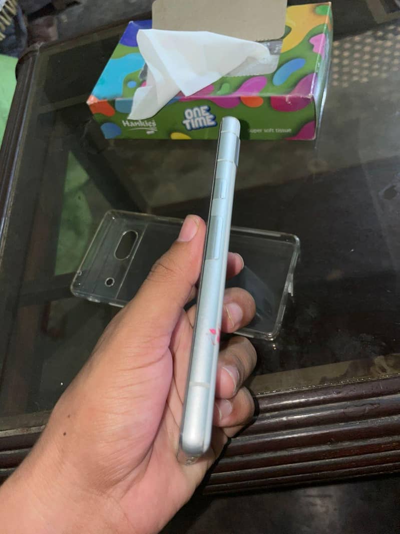 Google Pixel 7a 3