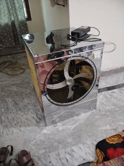 just 10 day used air cooler Steele body 12 voltage DC