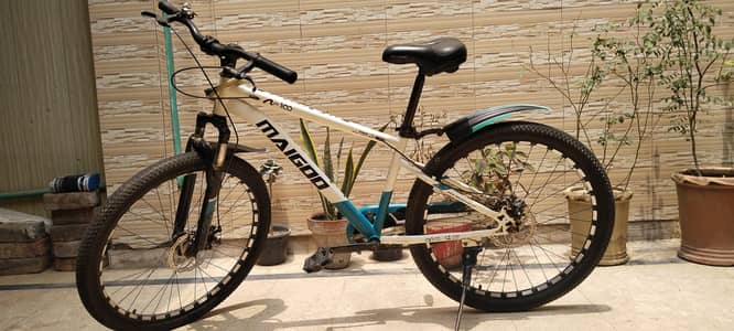 26.5 inch maigoo MTB bicycle. dual disk brakes