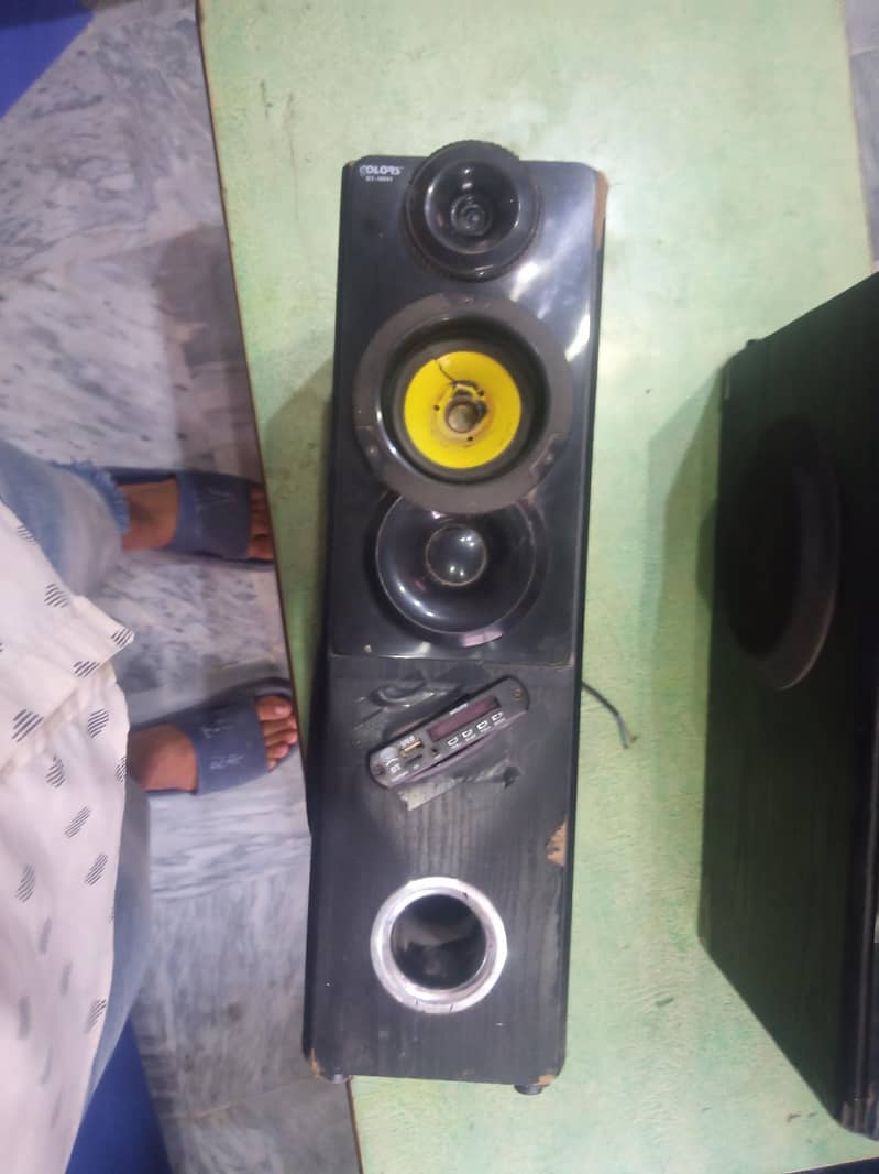 speakar 8