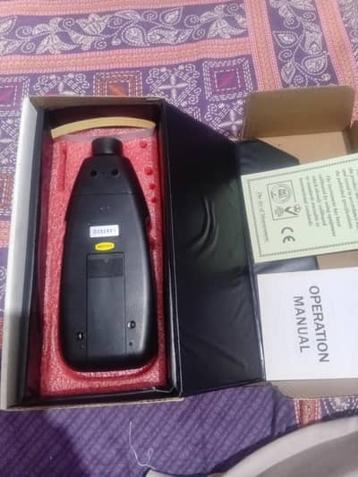 pankhay ki speed check karny wala meter