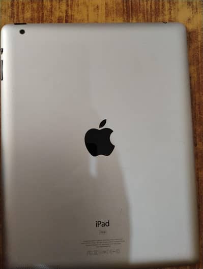 Selling Ipad screen broken but at good price.