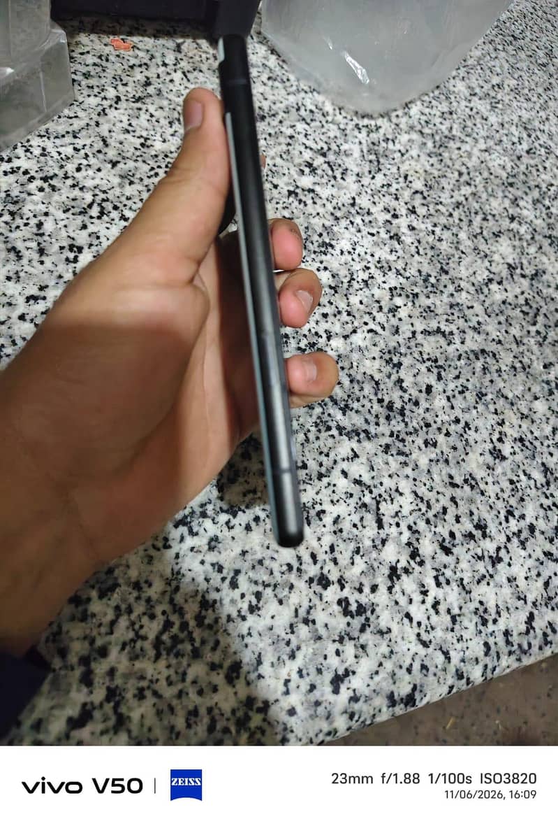 Google Pixel 6a 1