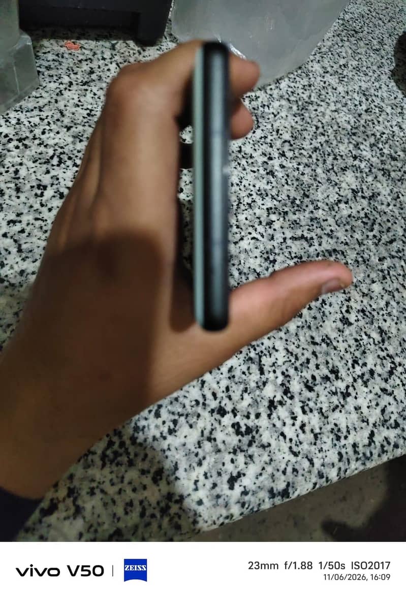 Google Pixel 6a 5