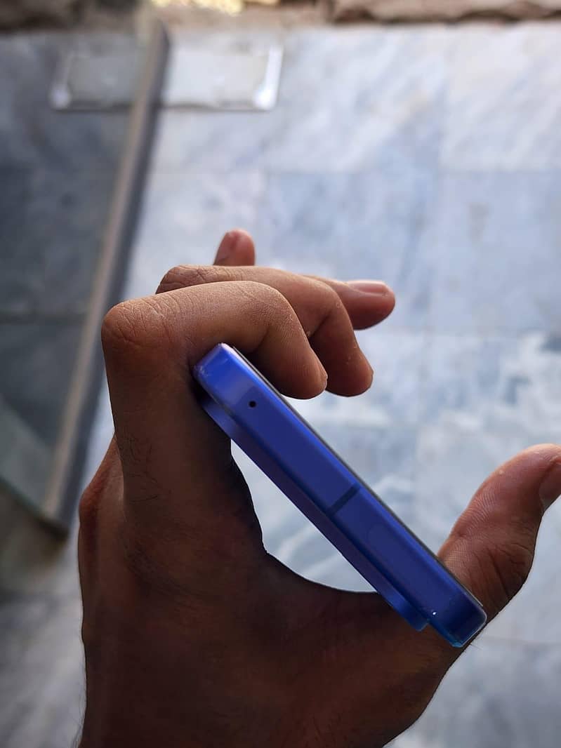 Google Pixel 10 7