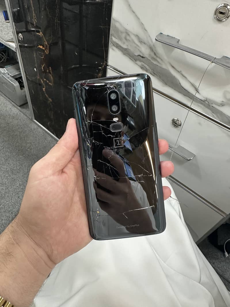 One Plus 6 3