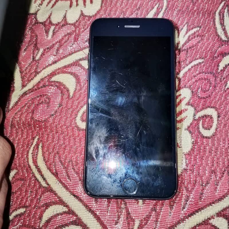 Apple iPhone 7 1