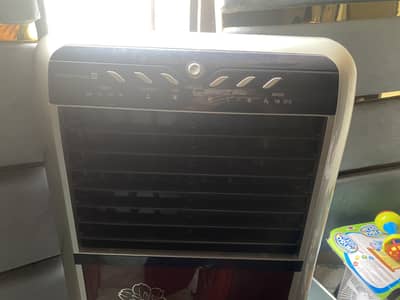 Small air cooler